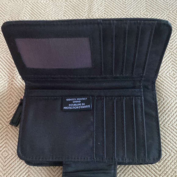 Tahari black vegan leather wallet with Identity Protect lining - Picture 3 of 5
